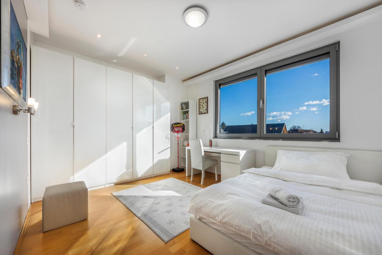 Contemporary Apartment With Rooftop Terrace In Maribor Exteriör bild