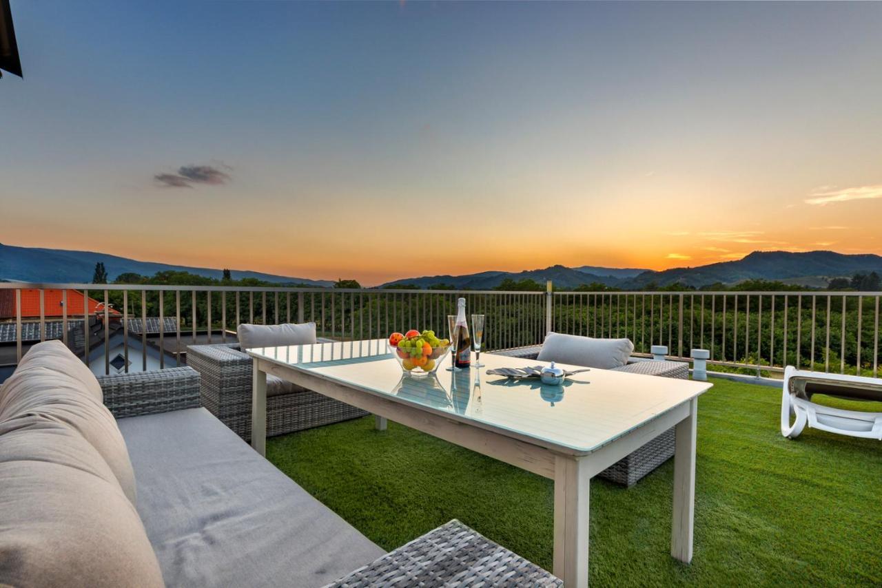 Contemporary Apartment With Rooftop Terrace In Maribor Exteriör bild